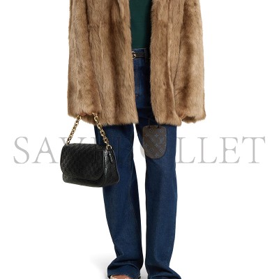 GUCCI GG EMBLEM MEDIUM SHOULDER BAG 848882 (28*17*9cm)